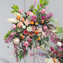 Load image into Gallery viewer, Fresh Floral Standing Spray