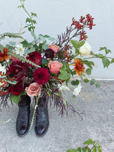 Load image into Gallery viewer, Memento Arrangement