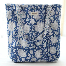 Load image into Gallery viewer, Mynah Travel Bag -- Shoulder Tote Bag