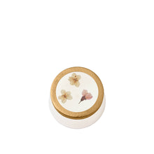 Load image into Gallery viewer, Geranium Oud Medium Pressed Floral Candle