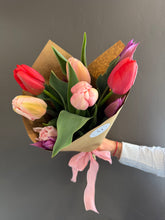 Load image into Gallery viewer, Local Tulip Wrap
