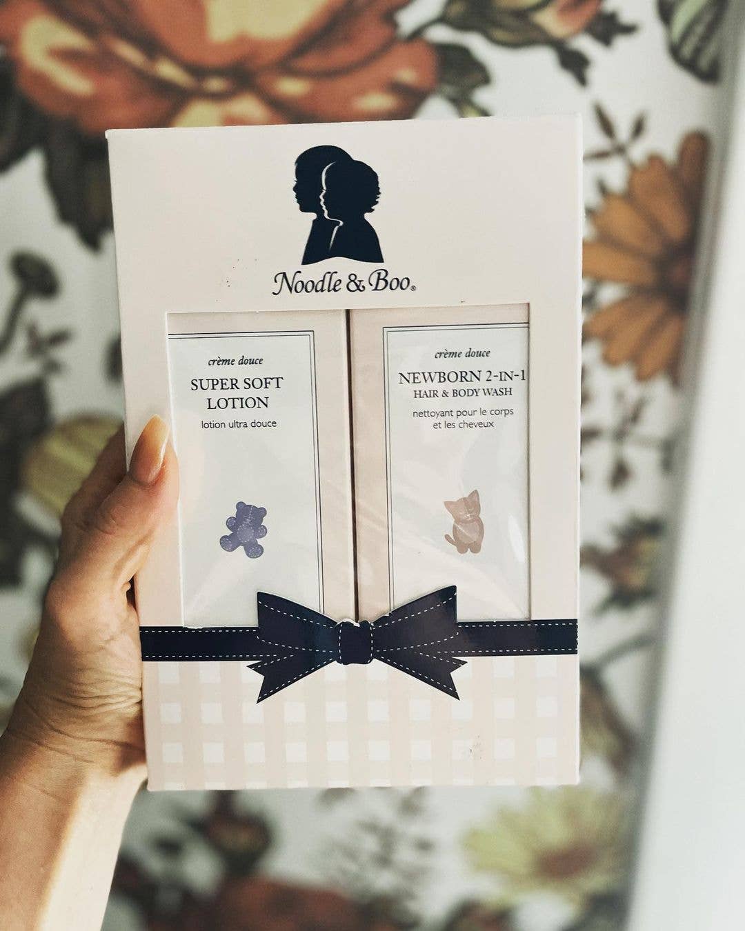 Noodle & Boo - Newborn Gift Set