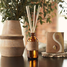 Load image into Gallery viewer, P.F. Candle Co. Piñon - 3.5 oz Reed Diffuser