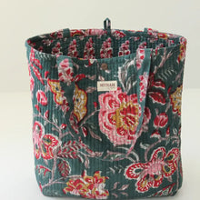 Load image into Gallery viewer, Mynah Travel Bag -- Shoulder Tote Bag