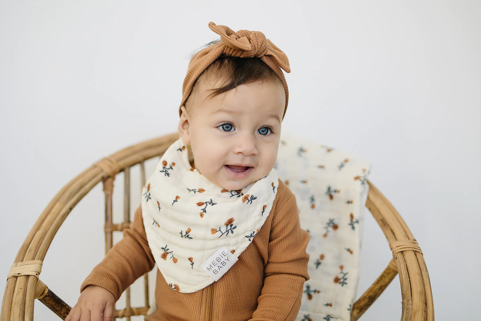 Mebie online baby bibs