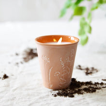 Load image into Gallery viewer, Rosy Rings - Lemon Blossom + Lychee Garden Pot Candle