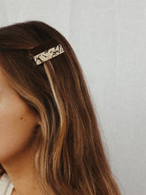 Load image into Gallery viewer, NAT + NOOR - Flora Hair Clip
